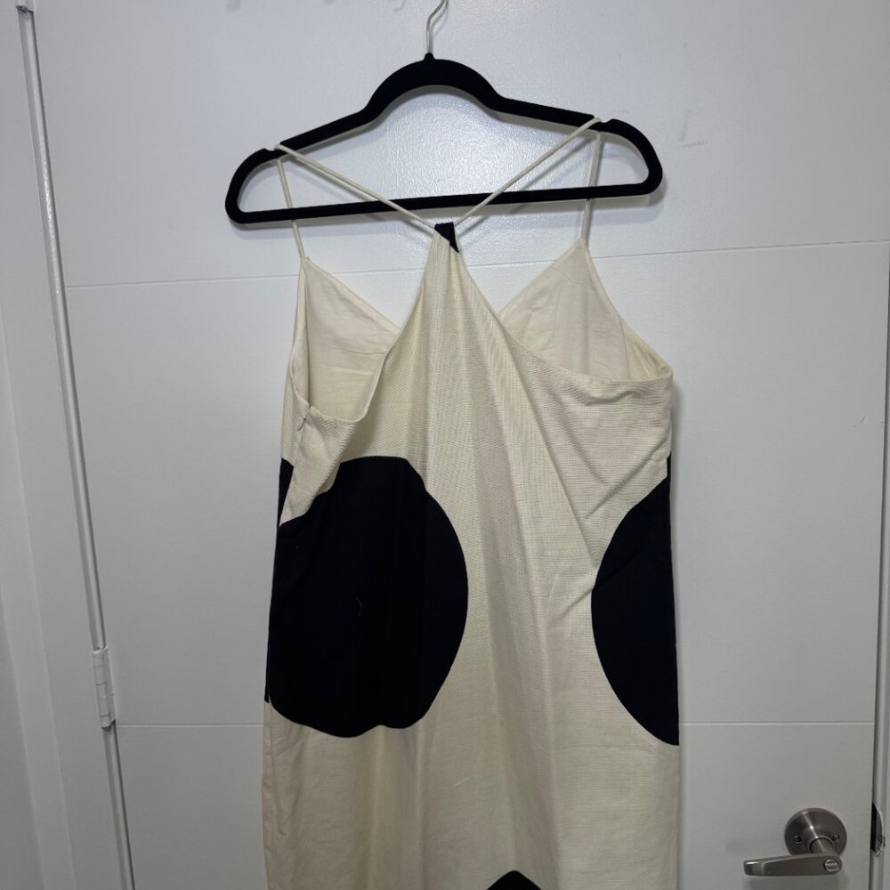 J CRE WHITE WITH BLACK POLKA DOT RACERBACK MODERN SUMMER DRESS SIZE 14 - Picture 2 of 3